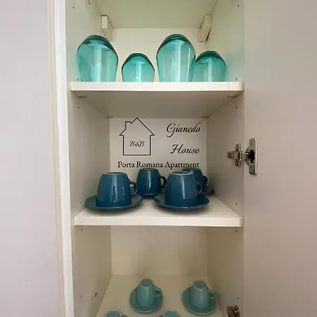 Gianedo House - Porta Romana Appartement