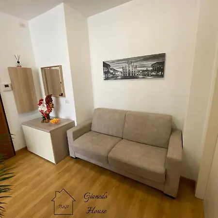 Gianedo House - Porta Romana Apartment *